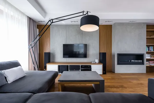 Pomysły na aranżację ściany z betonu dekoracyjnego