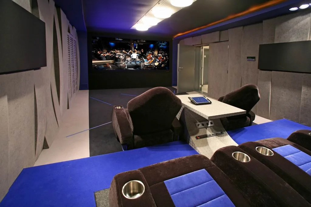 Architectural concrete — commercial spaces Art Cinema / Kraków