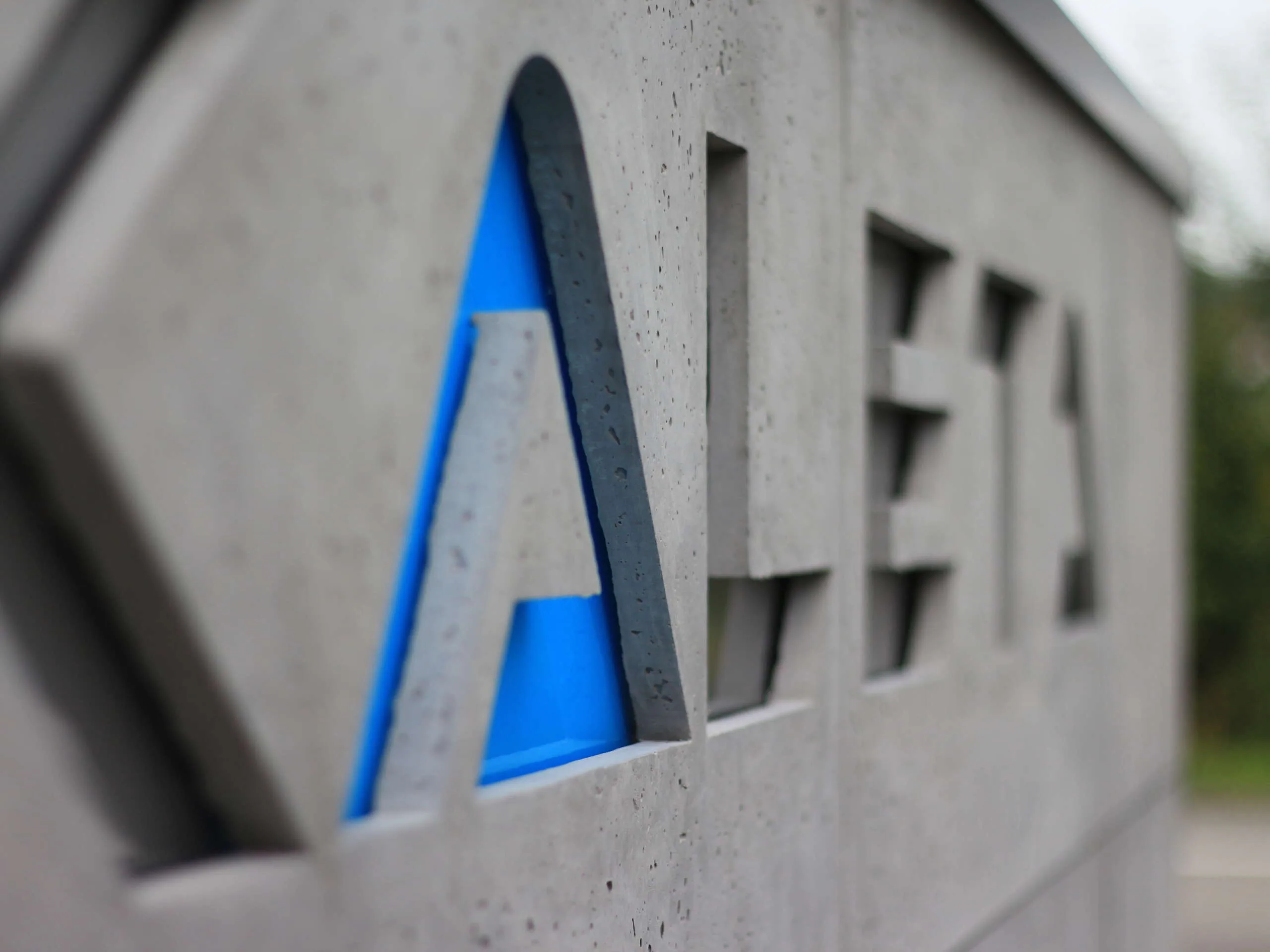 Architectural concrete — facade Biurowiec Kaleta / Aleksandrowice