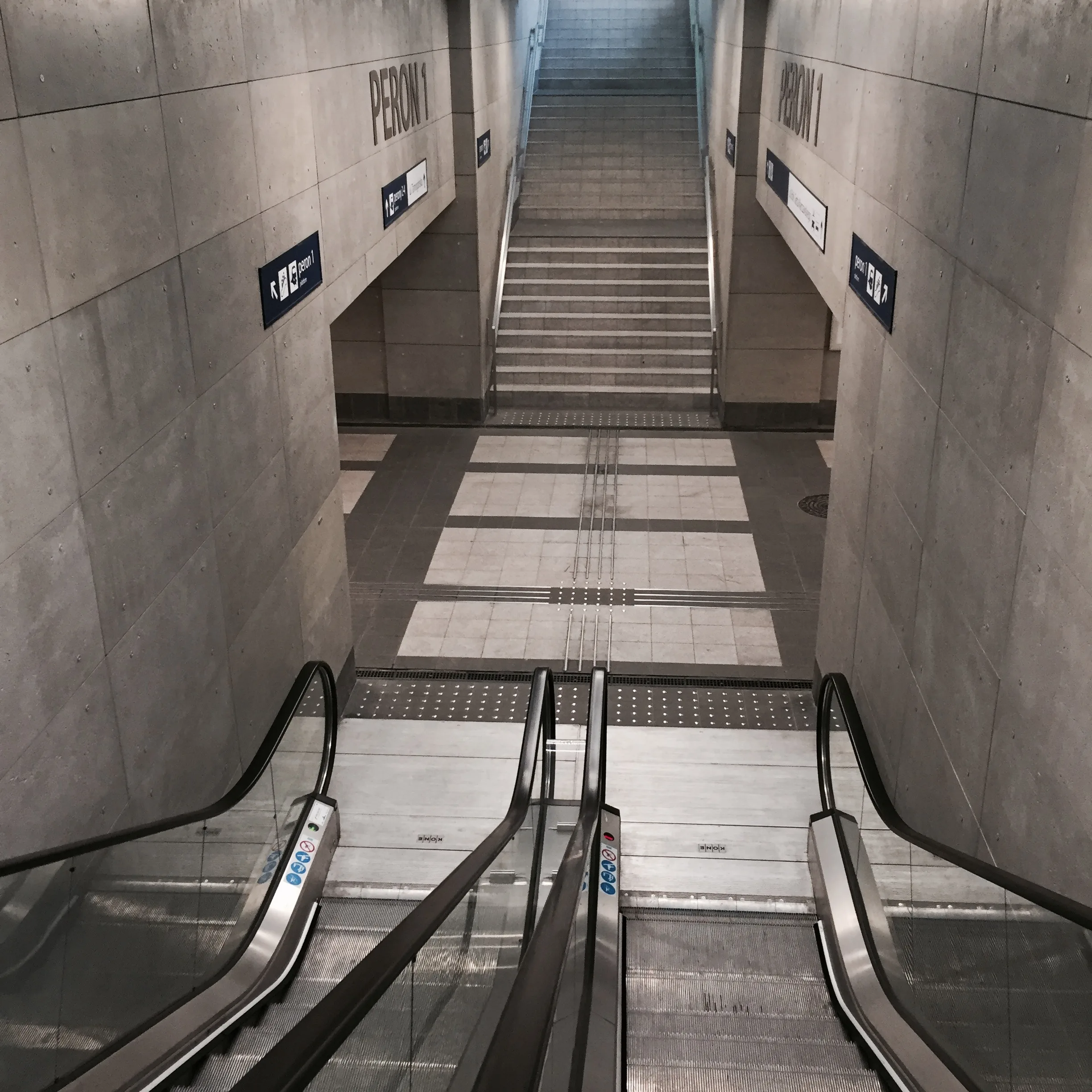 Betonplatten concreAte common — przestrzenie publiczne Gliwice