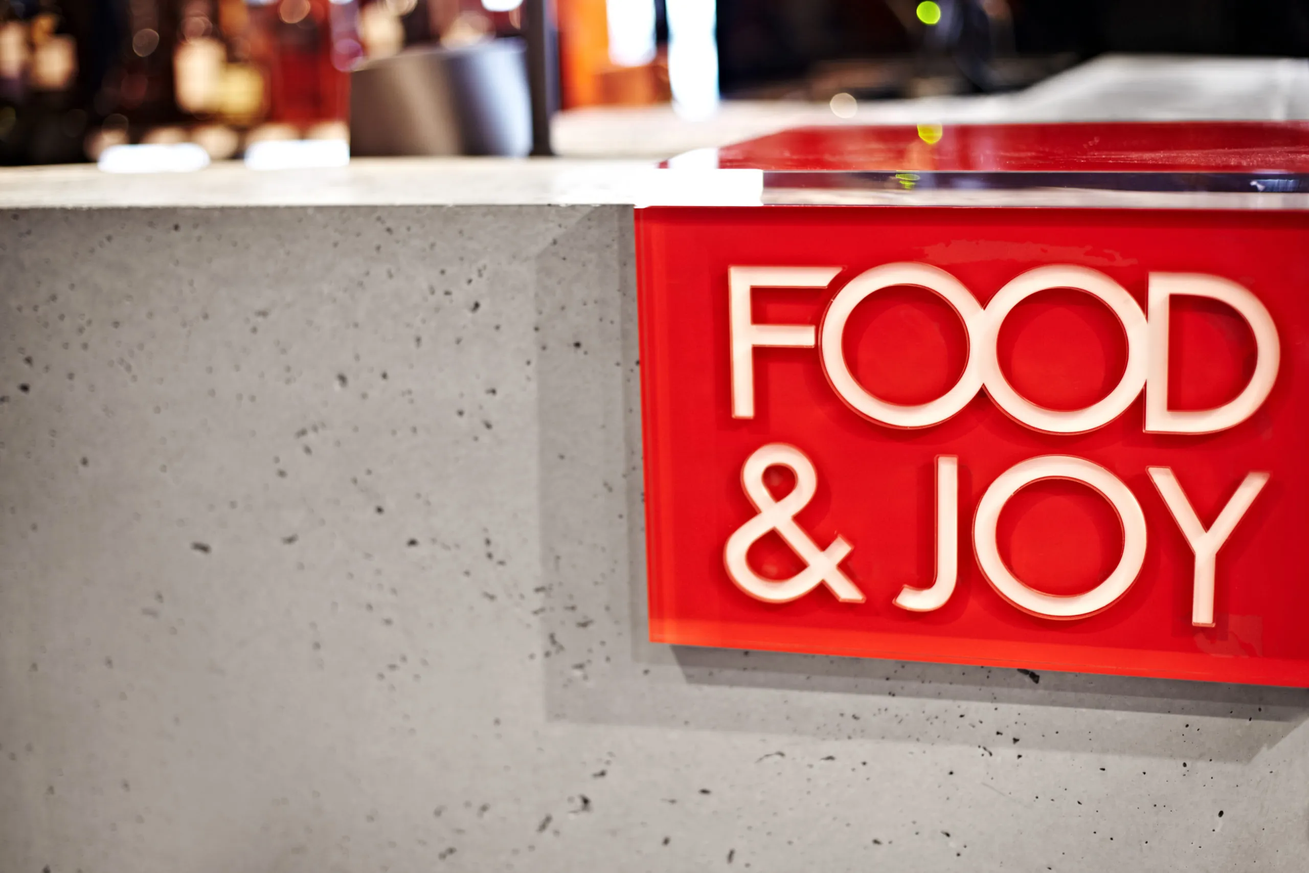 Architectural concrete — commercial spaces Food & Joy / Warszawa