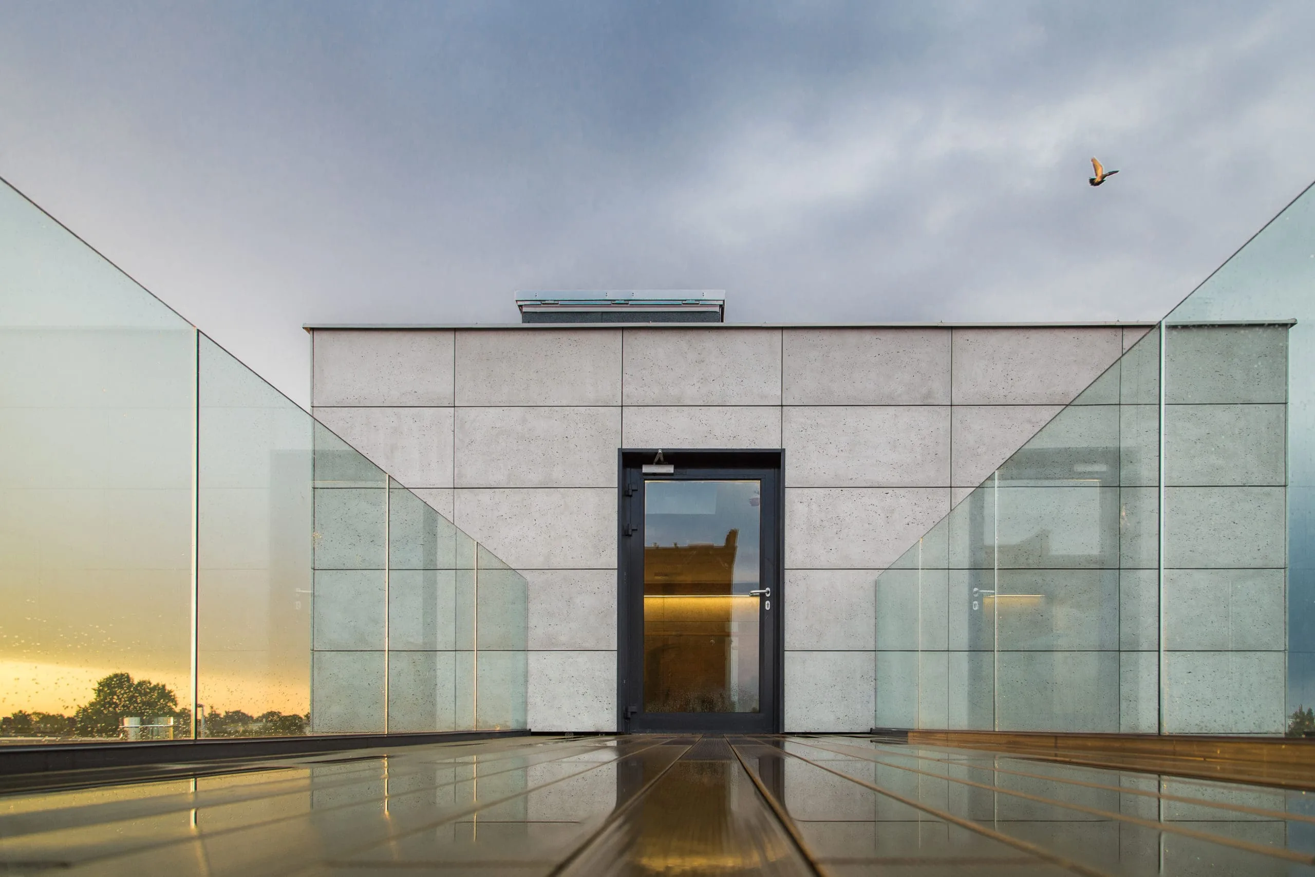 Architectural concrete wall concreAte common 120 x 60 cm 150 x 60 cm — Hotel & Spa Fabryka Wełny / Pabianice