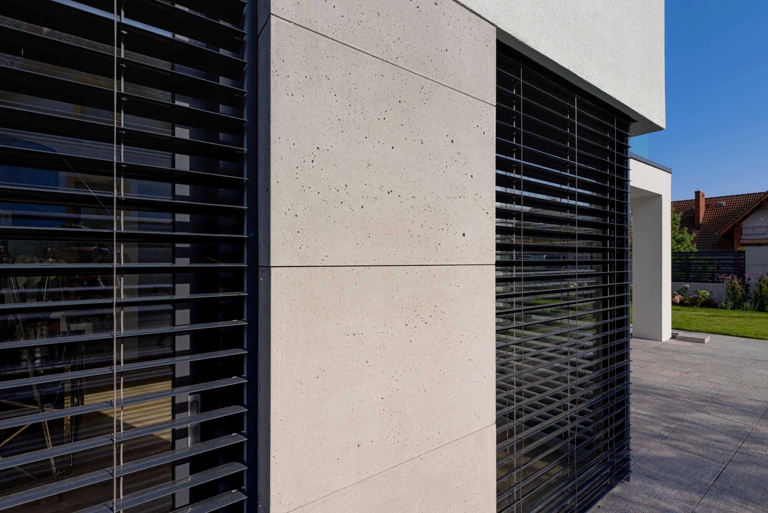 Beton architektoniczny — ogrodzenie Ogrodzenie / Bolesławiec