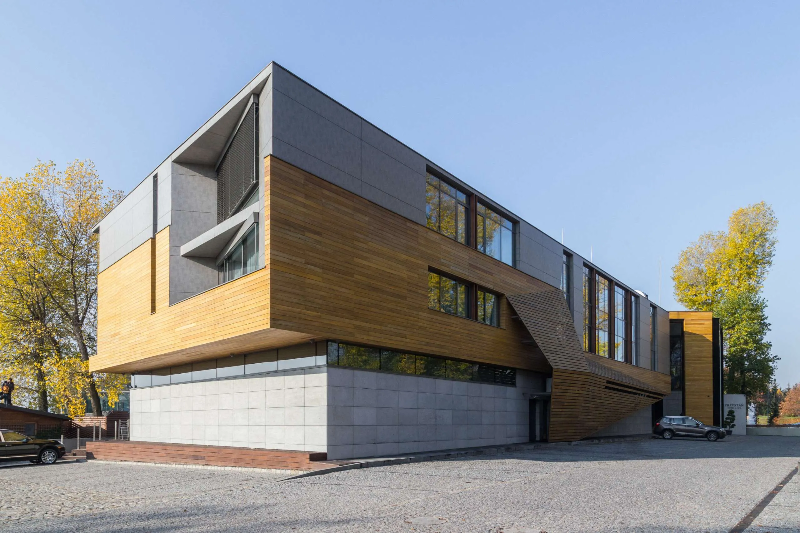 ConcreAte decorative concrete — project Przystań Hotel & Spa / Olsztyn