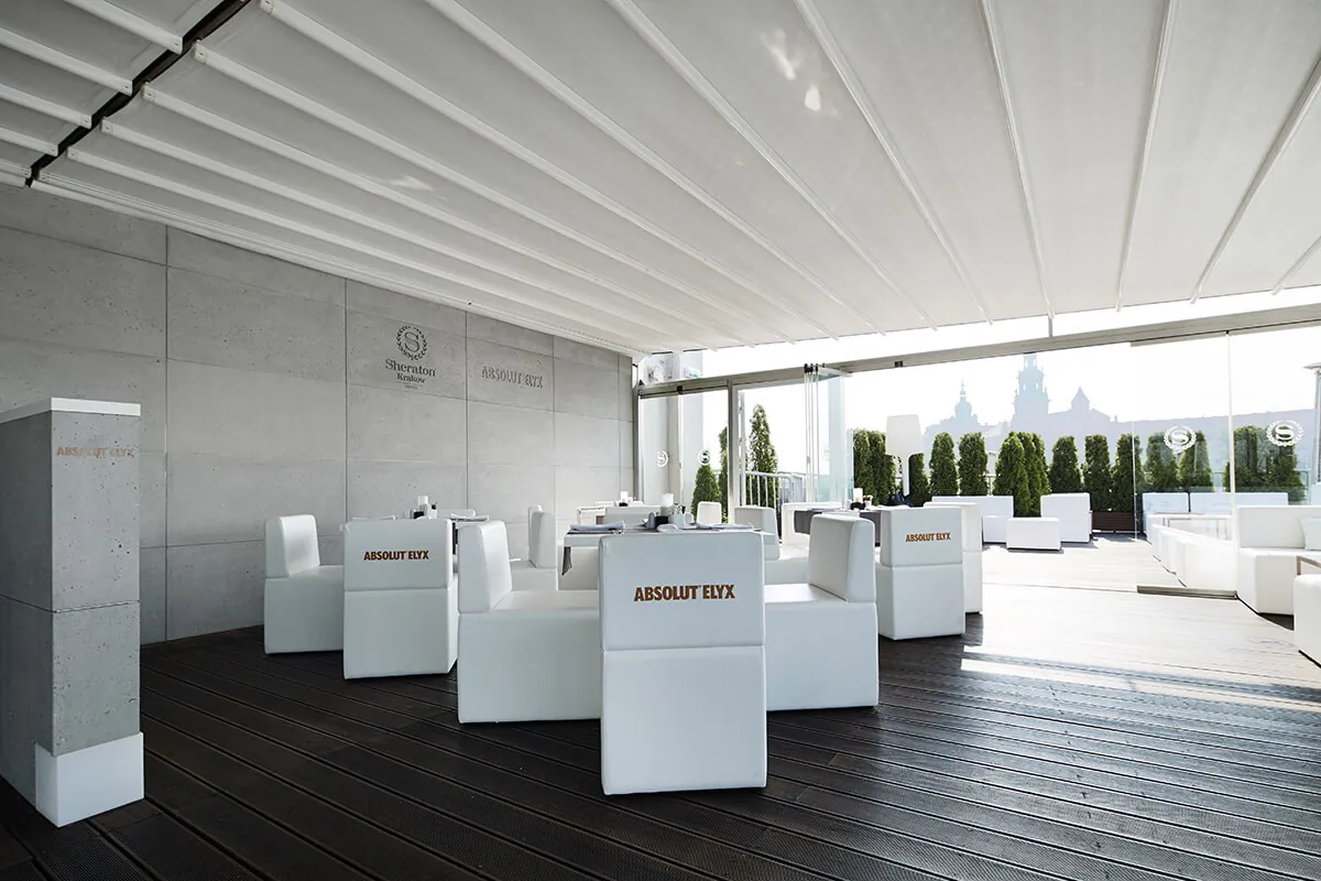 Architekturbeton — hotel Sheraton / Kraków