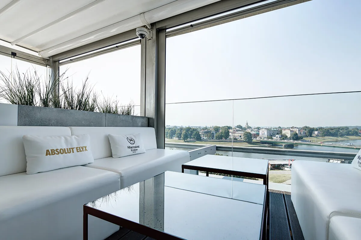 ConcreAte dekorativer Beton — Projekt Sheraton / Kraków