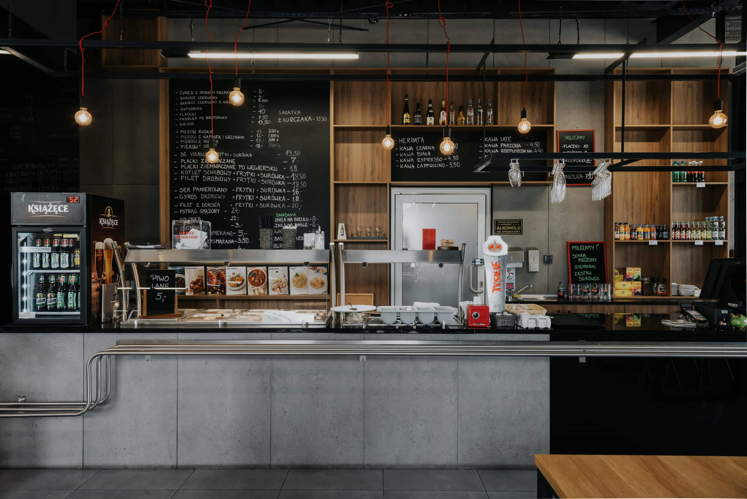 Stacja Benzynowa BP / Barwinek — architectural concrete ConcreAte