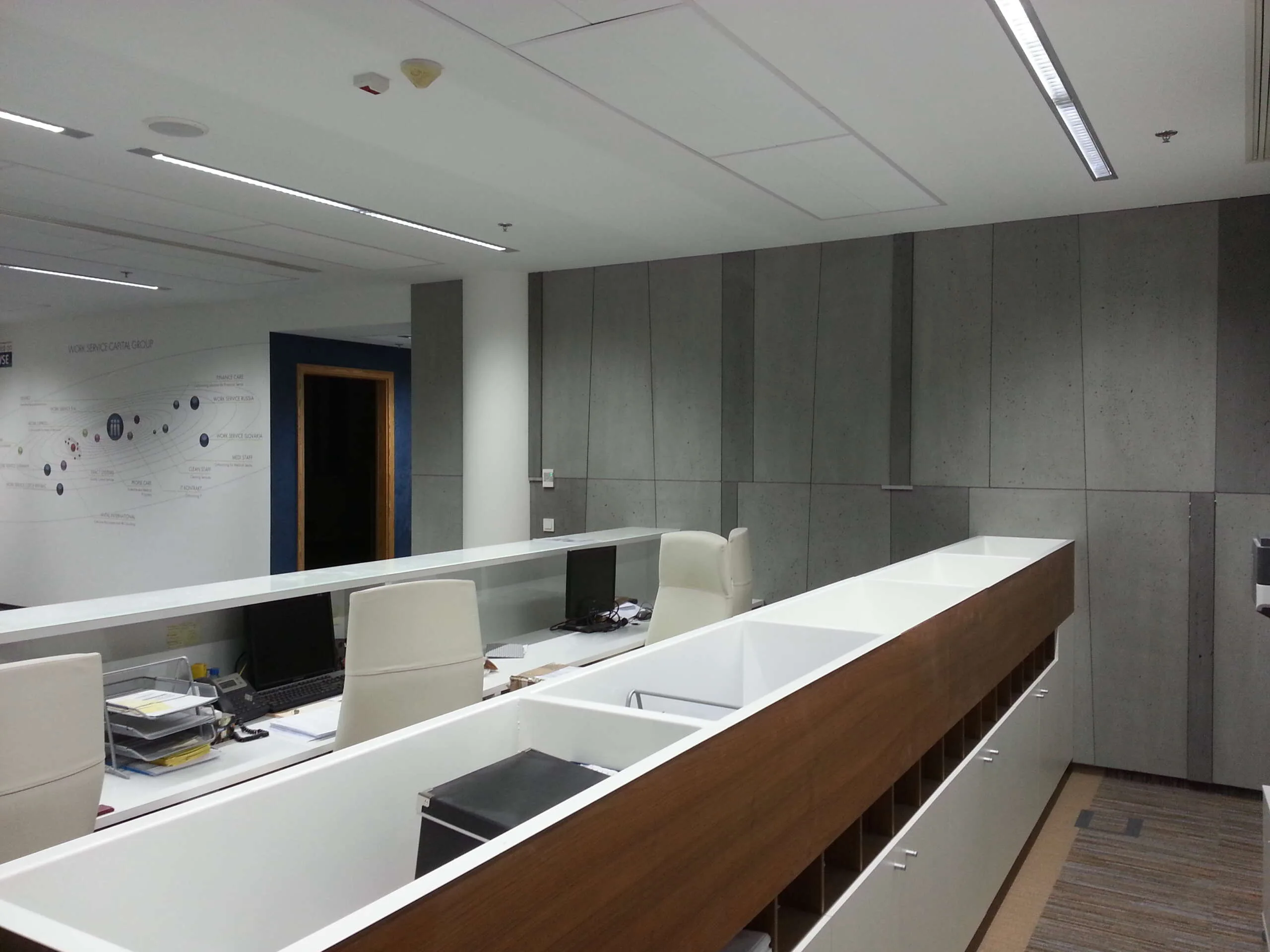 Architekturbeton — büro Work Service / Warszawa