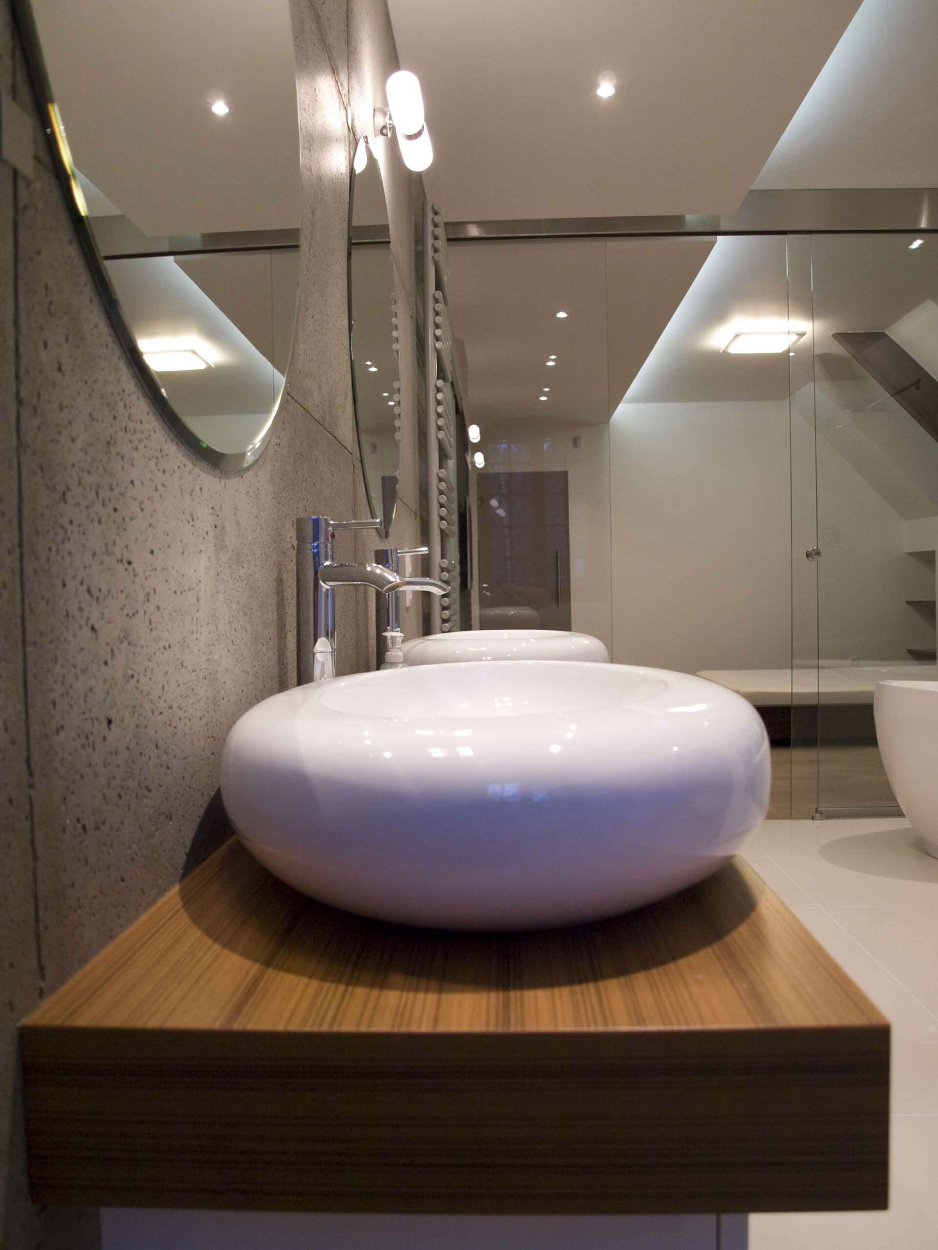 beton-architektoniczny-w-łazience